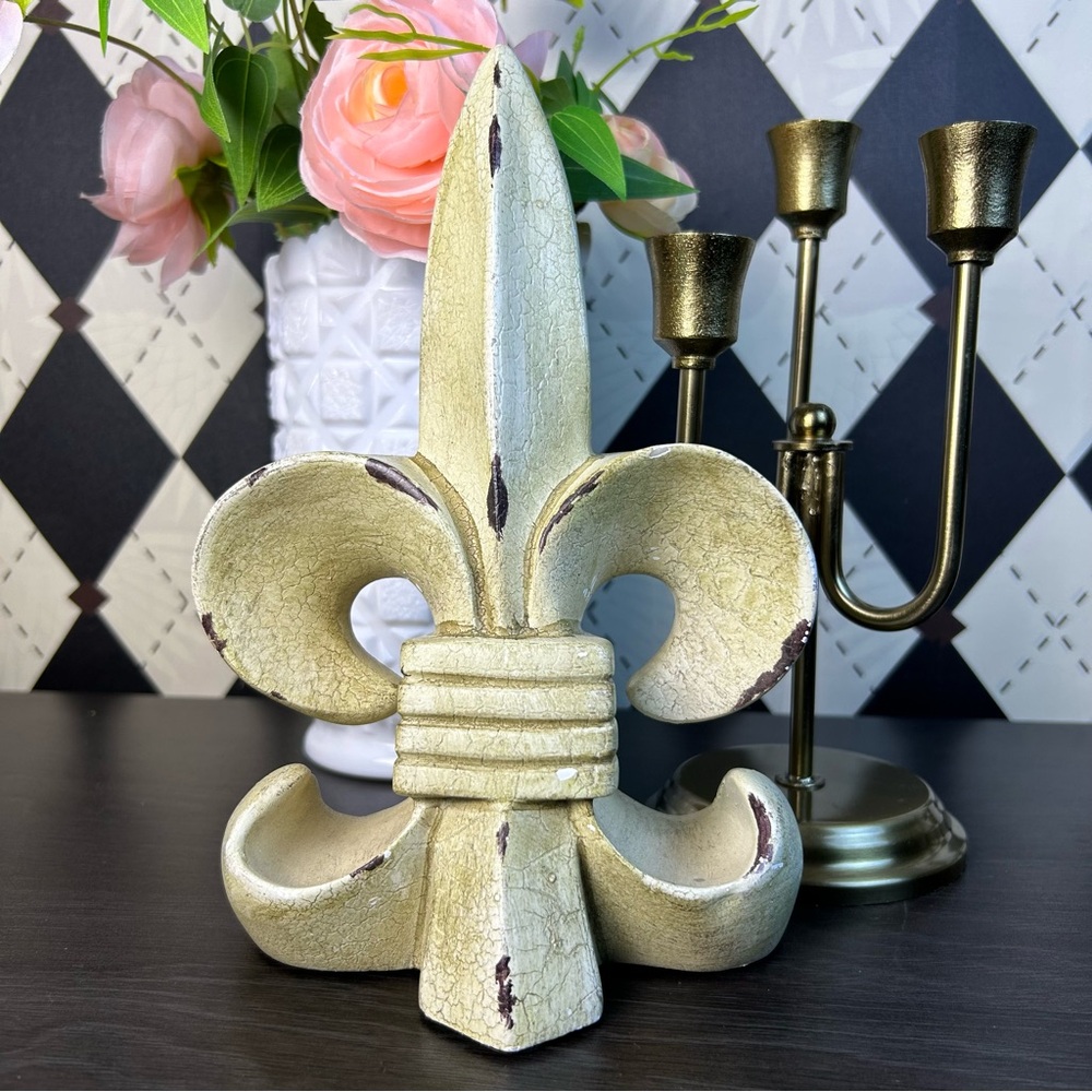 Fleur‎ De Lis Decor Distressed French Country Accent 9” Sculpture Cottagecore
